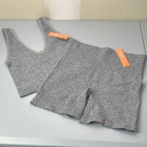 Colsie Heather Gray Ribbed V-Neck Lounge Tank & Shorts Set